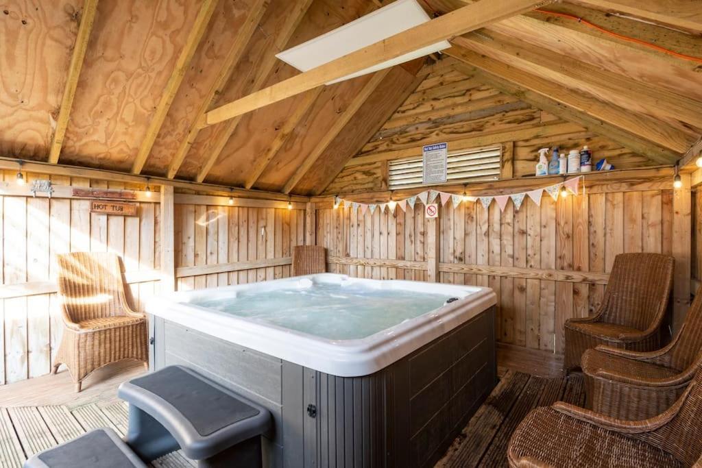 The Shed Villa Durham Bagian luar foto