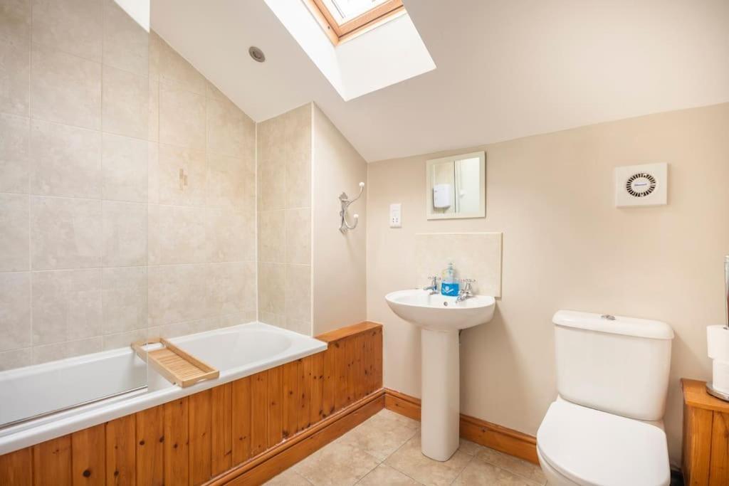 The Shed Villa Durham Bagian luar foto