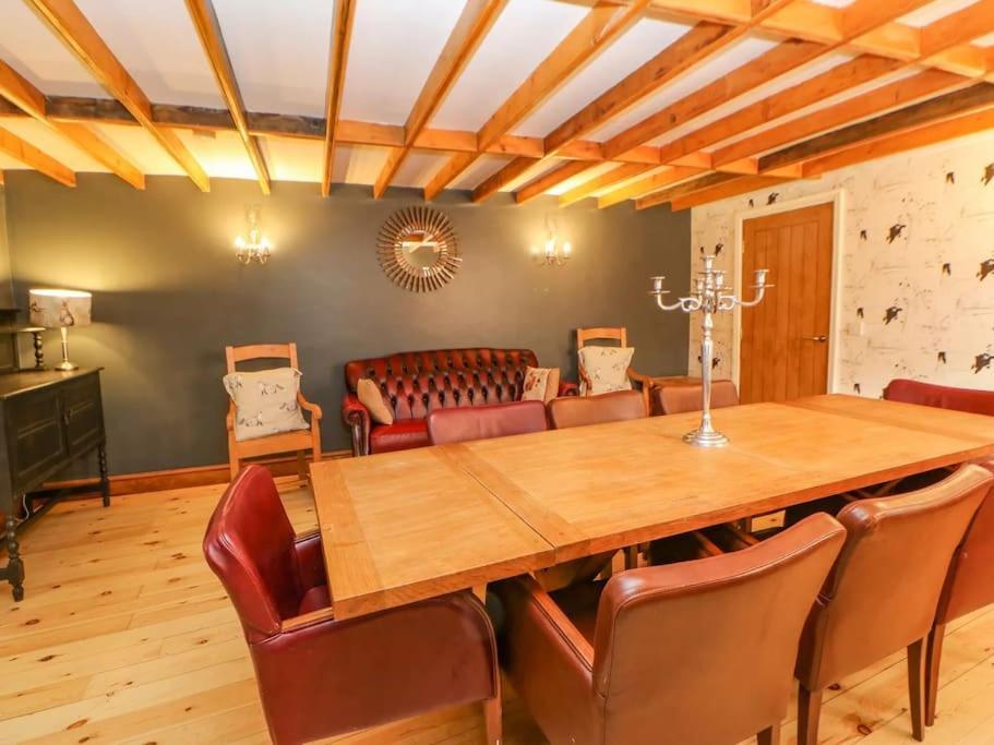 The Shed Villa Durham Bagian luar foto